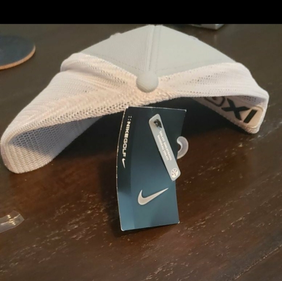 Nike Accessories Nike Vrs Golf Cap New Poshmark